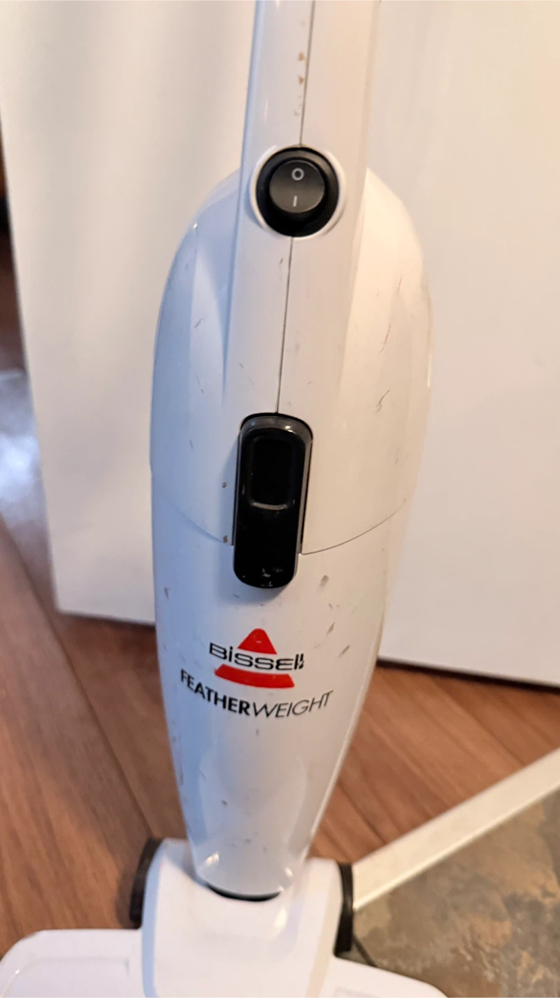 Bissell Featherweight Stick Lightweight Bagless Vacuum