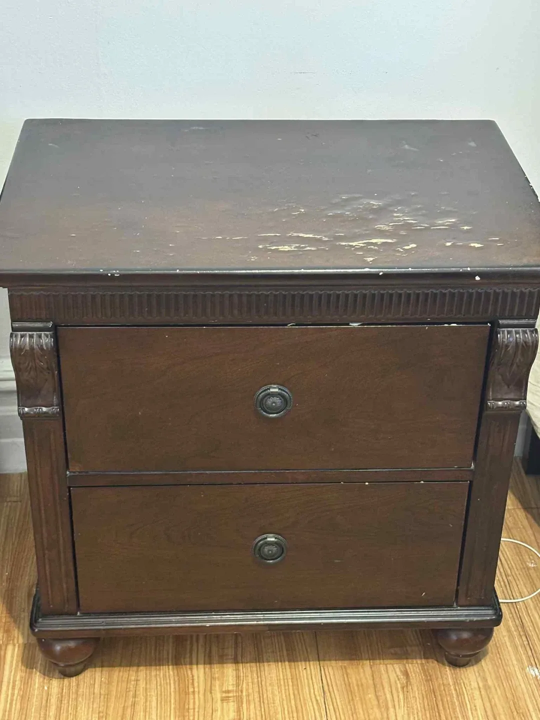 Bedroom Set - Bed, Dresser, and Nightstand image indicator(3)