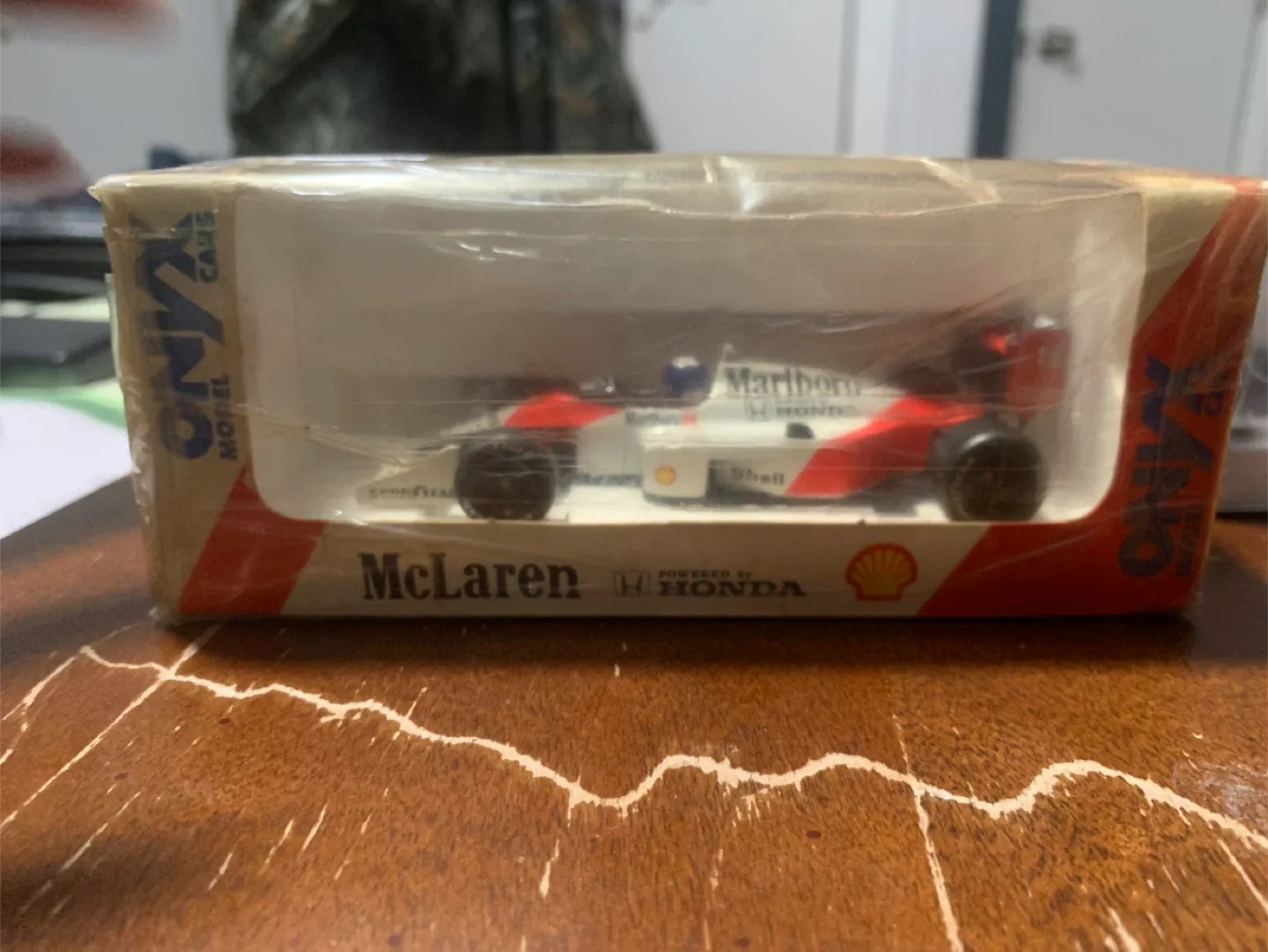 McLaren Honda Model Car by Onyx and a bonus image indicator(4)