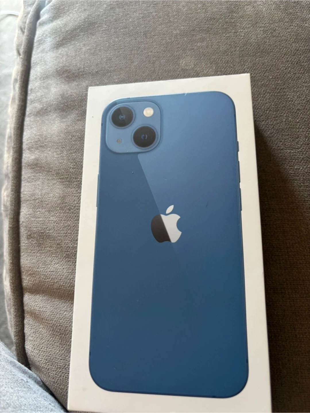 Apple iPhone 13 Blue - photo 5