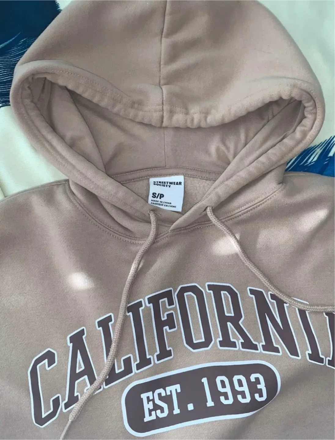 Streetwear Society California Hoodie - Size S/P image indicator(2)