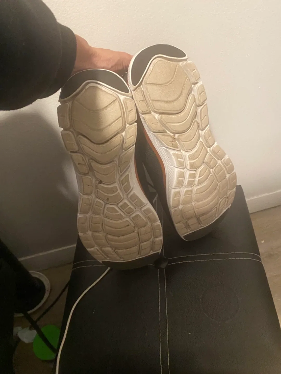 Skechers size 10 image indicator(5)