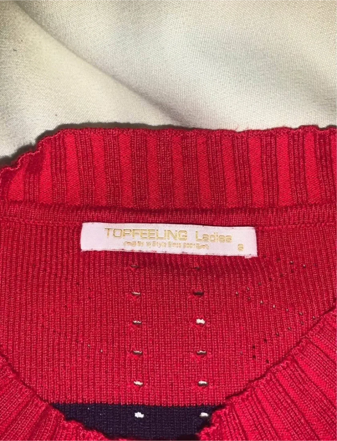 Ladies Cropped Striped Sweater - Size S image indicator(4)