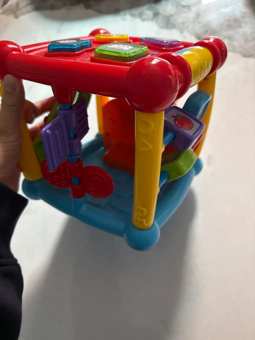 VTech Busy Learners Activity Cube image indicator(3)