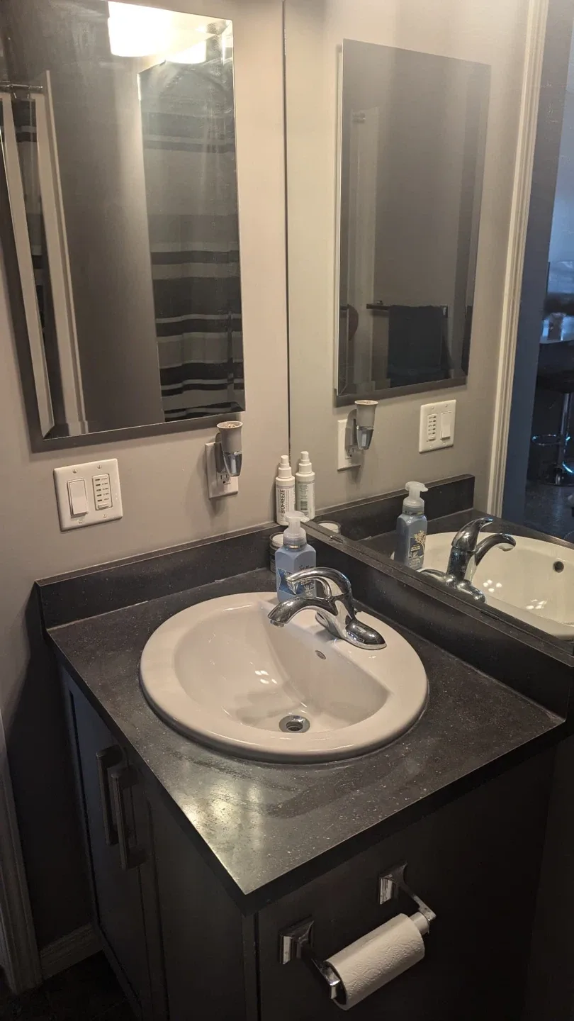 Two bedrooms townhouse image indicator(10)