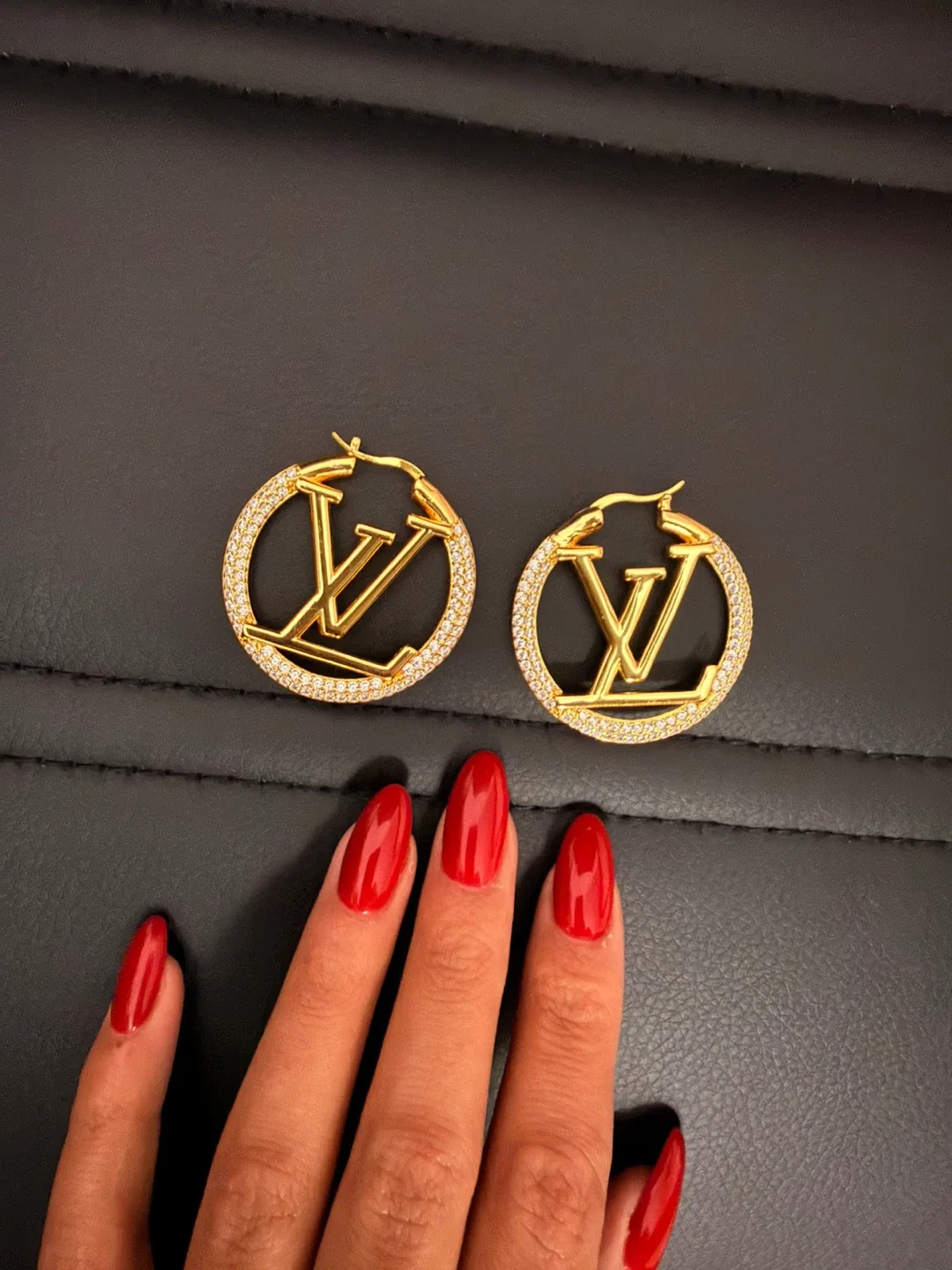 Louis Vuitton Hoop Rhinestone Earrings image indicator(3)