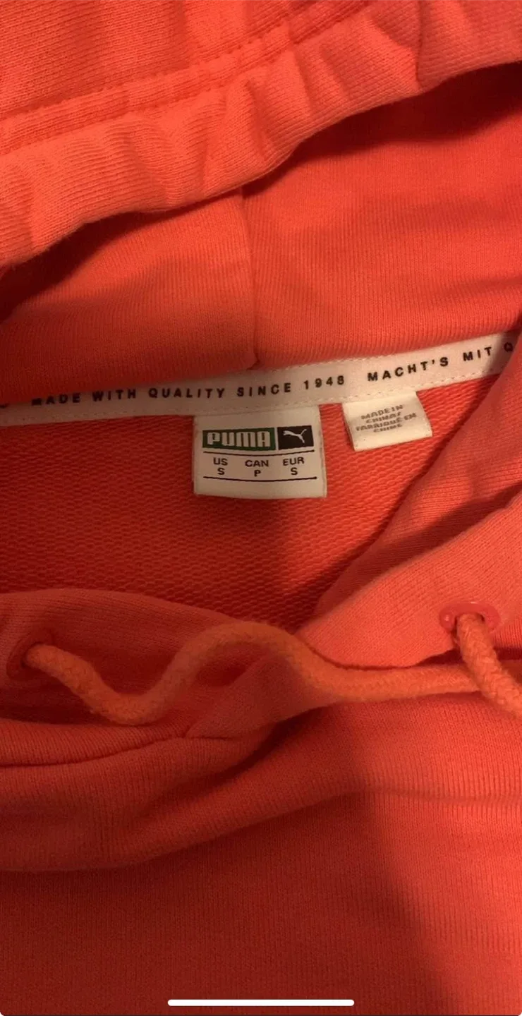 Puma Coral Hoodie - Size Small image indicator(2)