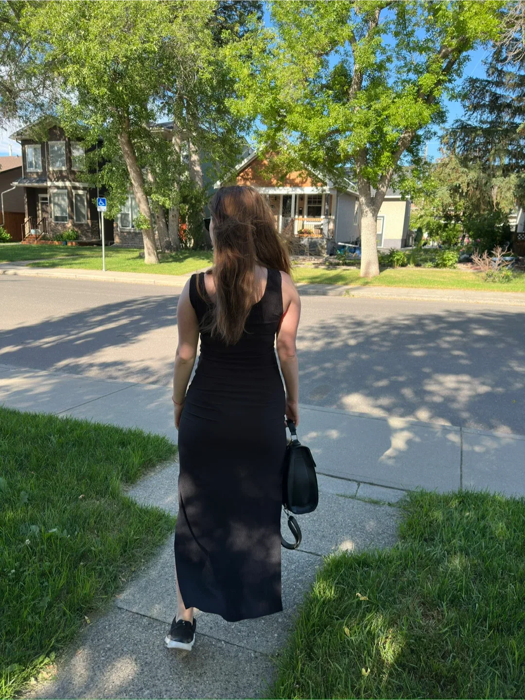 Black Maxi Dress image indicator(2)