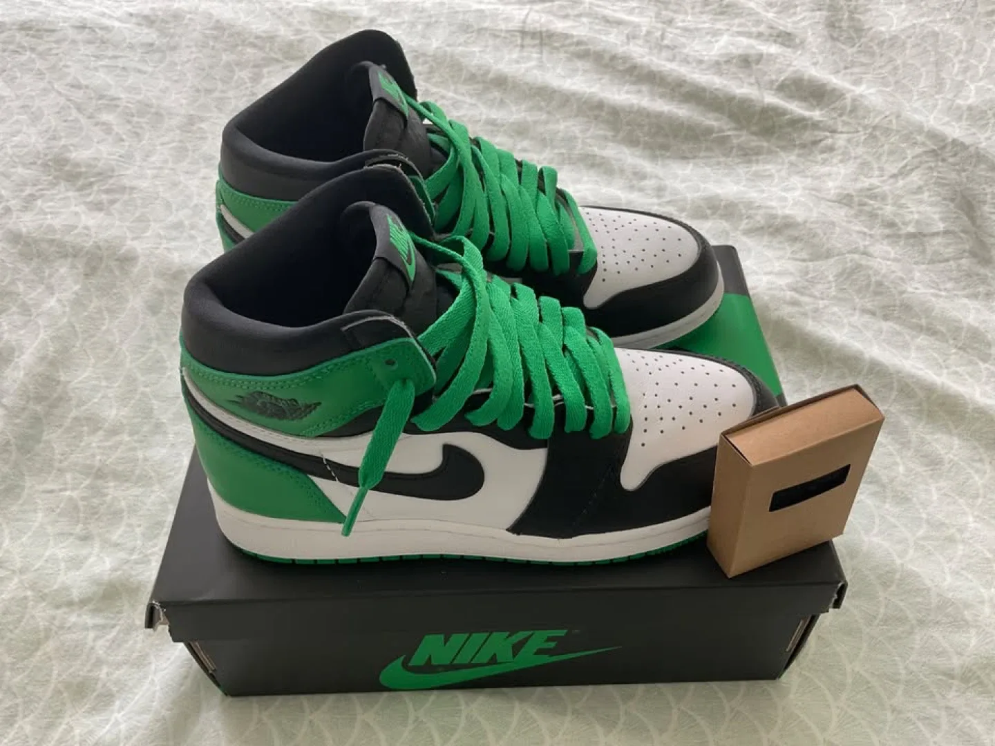 Jordan’s and Yeezys!! Read description image indicator(3)