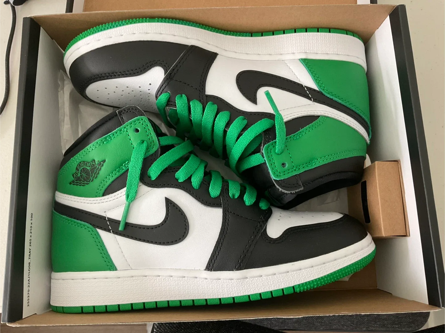 Jordan’s and Yeezys!! Read description image indicator(4)