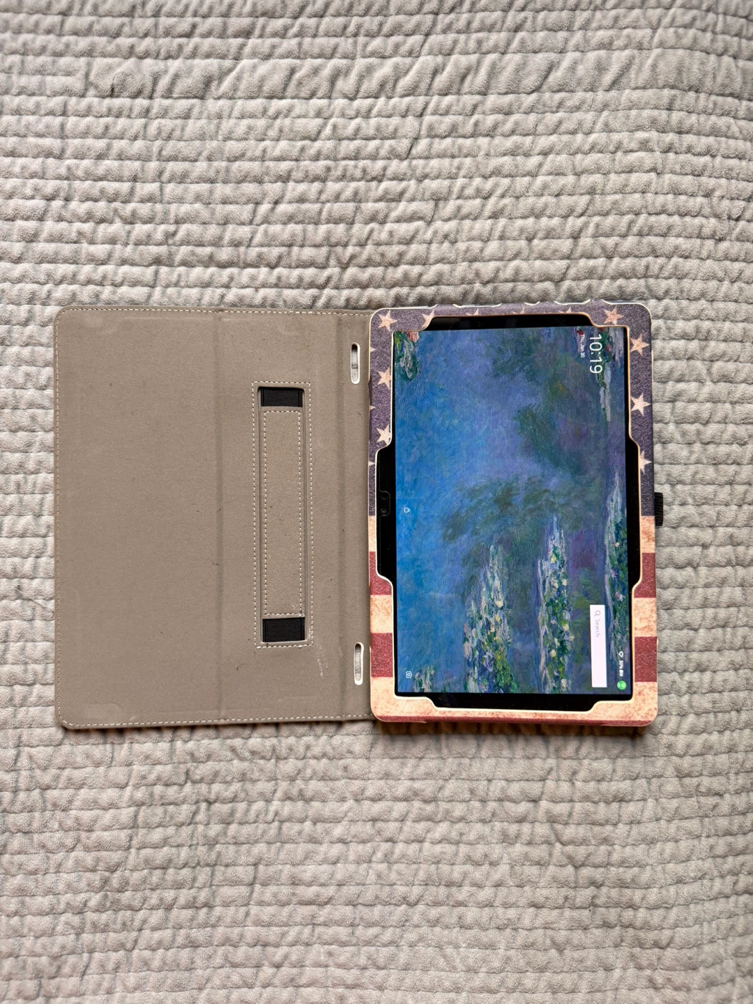 Amazon Fire HD 10 Tablet (with Case - American Flag) - photo 2