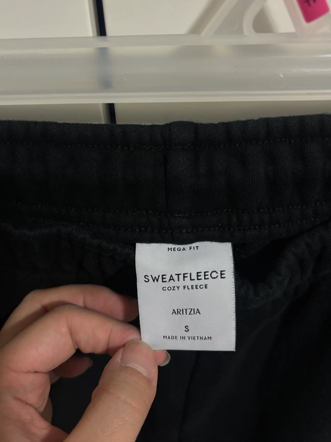 Aritzia Mega Fit Sweatpants - photo 4