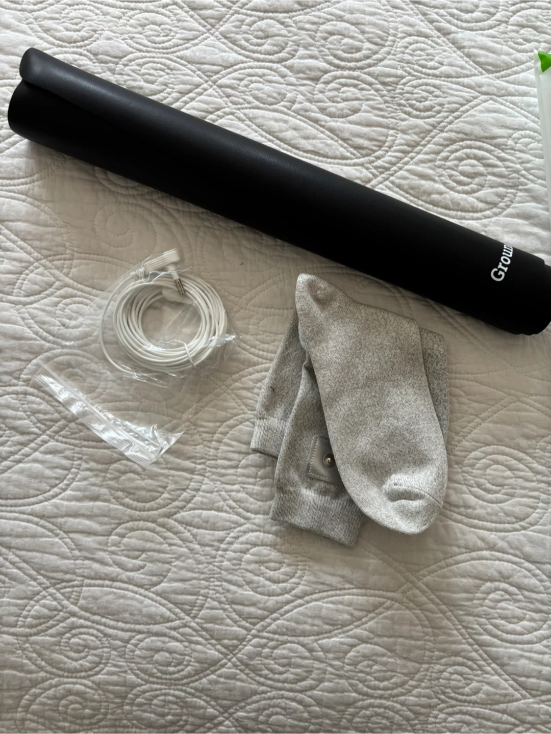 GroundingWell Mat with Socks - photo 2