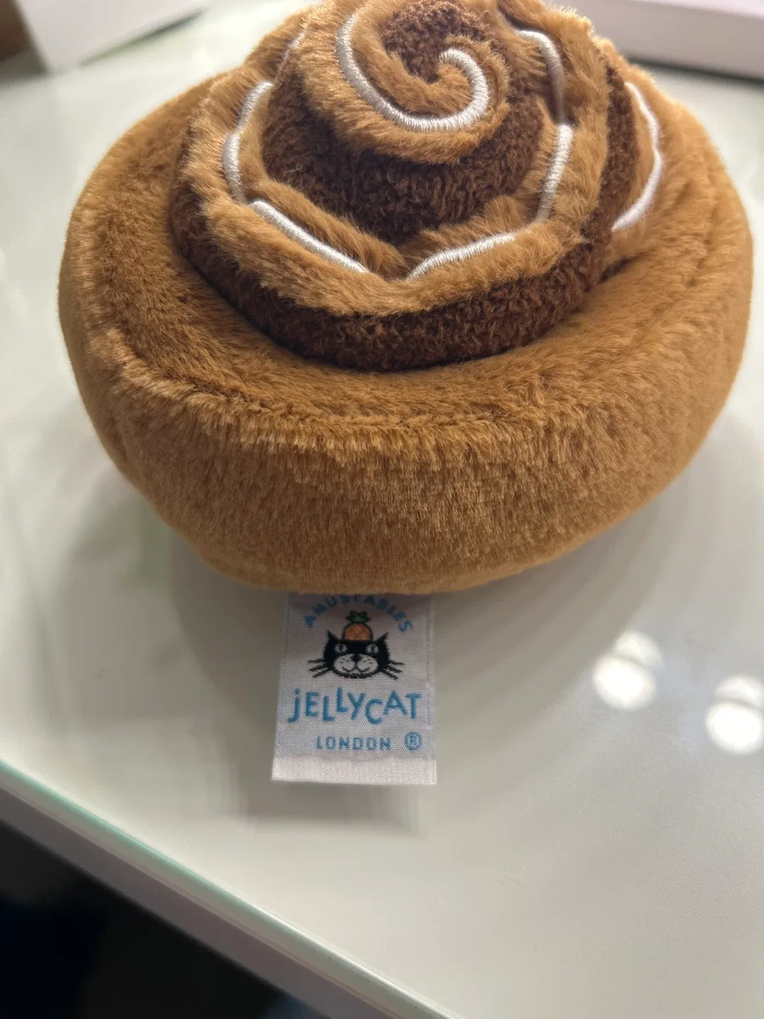 Jellycat Amuseables Cinnamon Bun(can drop off for extra $) image indicator(3)