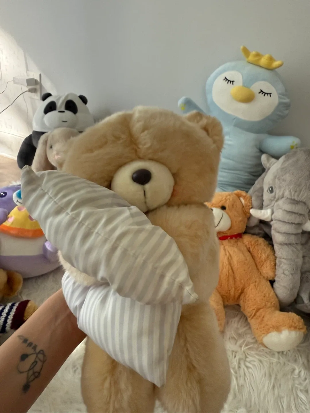 Assorted Plush Toys image indicator(7)