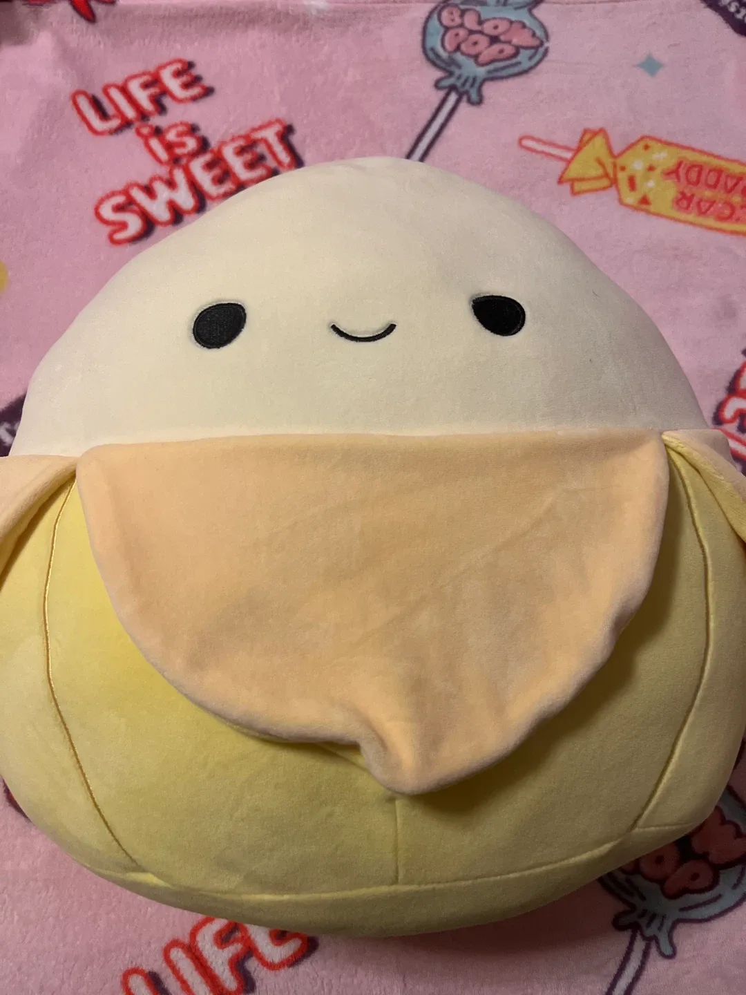 14” Junie Banana Squishmallow (NWT) image indicator(2)