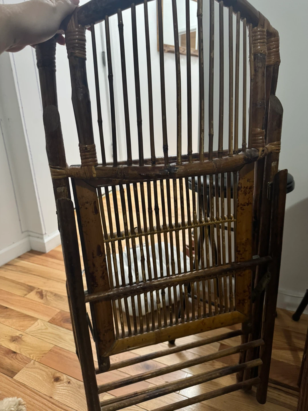 Set of 2 Vintage Bamboo Folding Chairs - photo 3