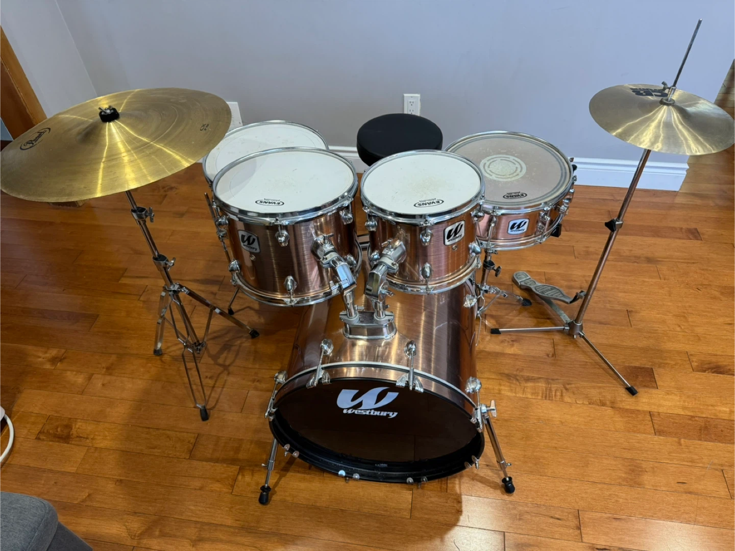 Westbury Drum Set