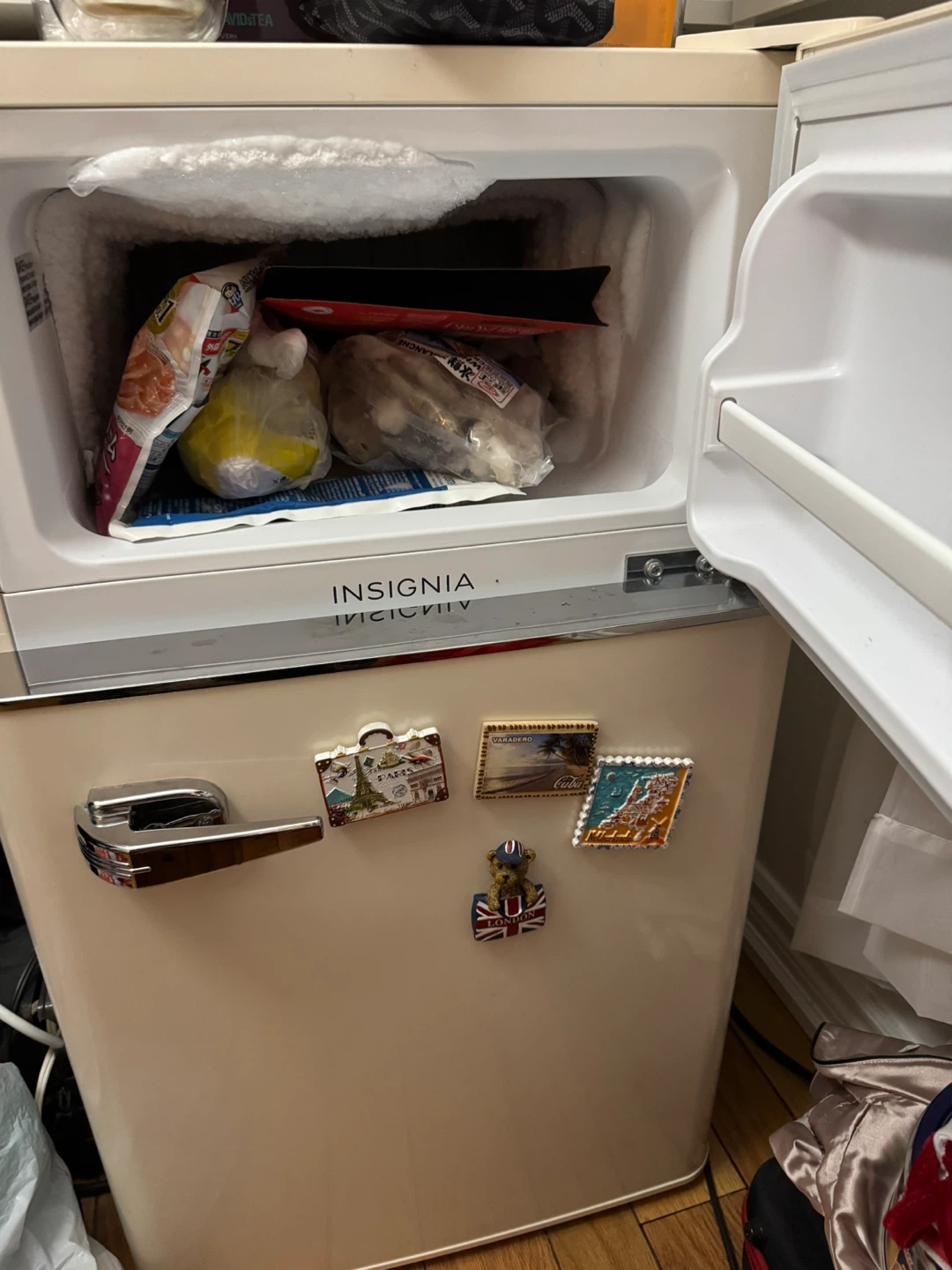 Insignia Retro Mini Fridge - working - photo 2