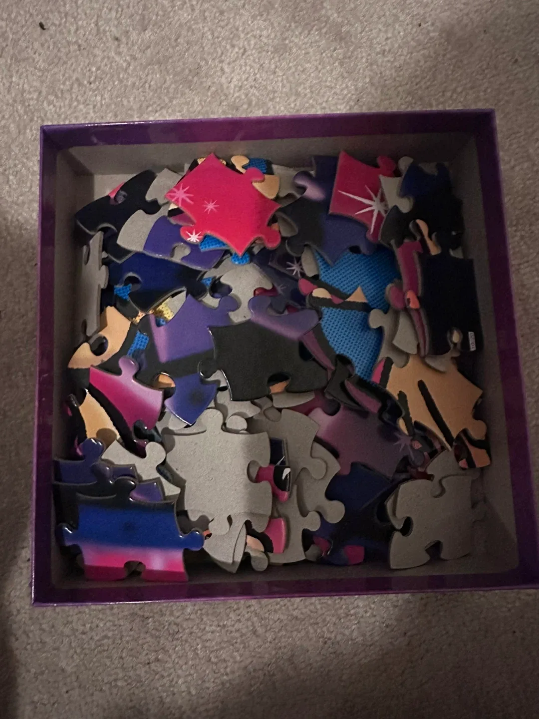 Puzzle, LEGO, Roblox & water gun image indicator(2)