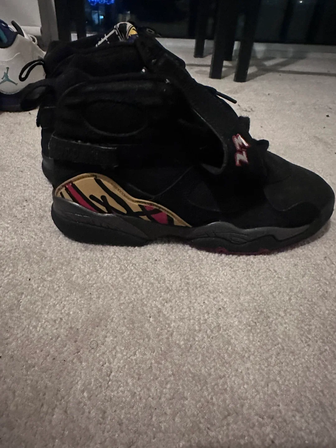 Jordan Air Jordan 8 Retro Black image indicator(3)