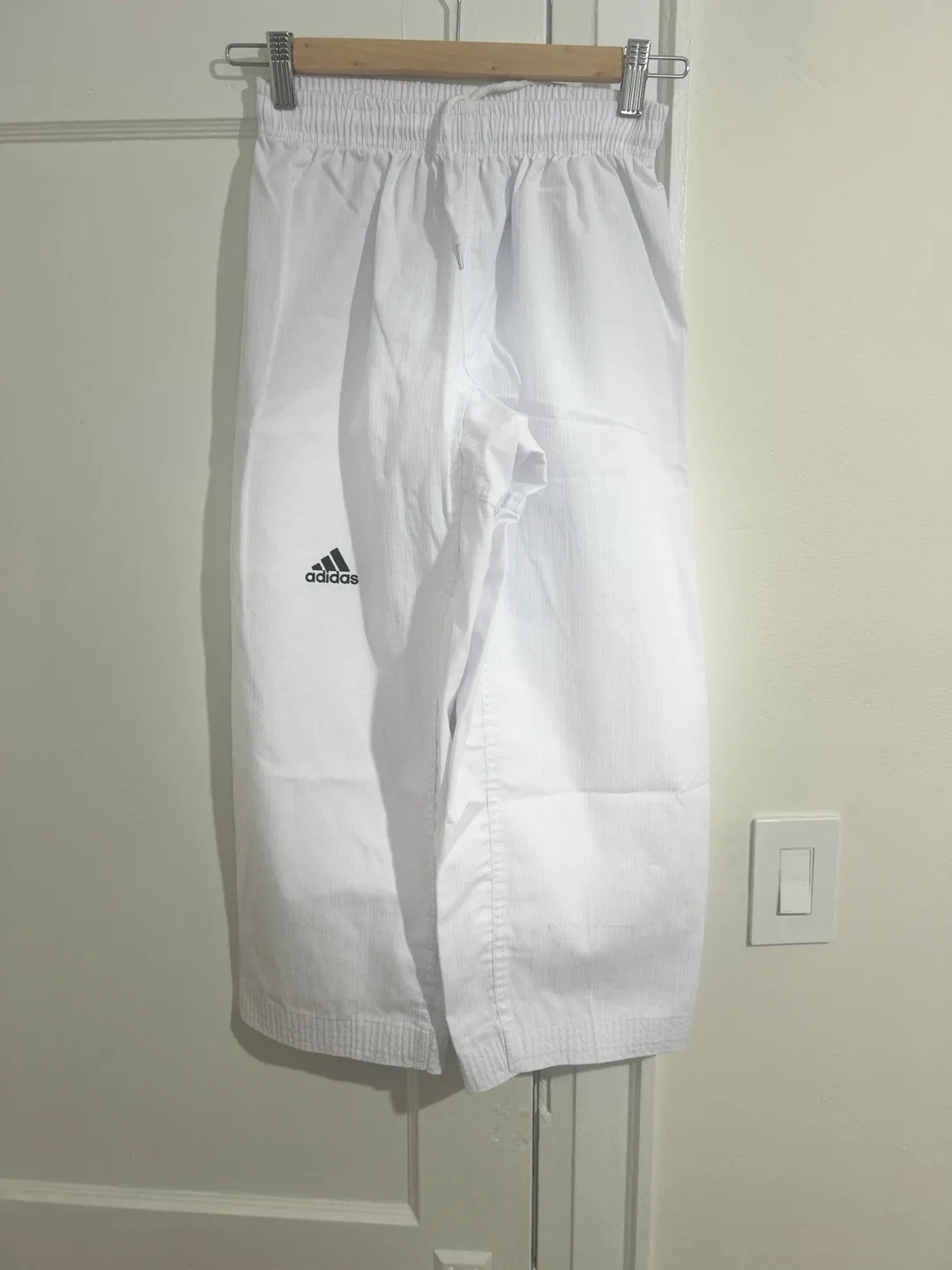 Adidas Taekwondo Uniform Size 130 image indicator(3)