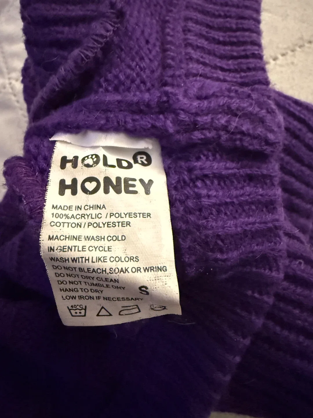 HOLD HONEY Purple Dog Sweater - Size S image indicator(3)