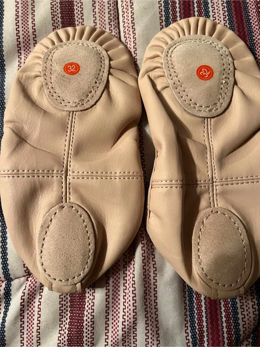 Ballet shoes size 32 image indicator(3)