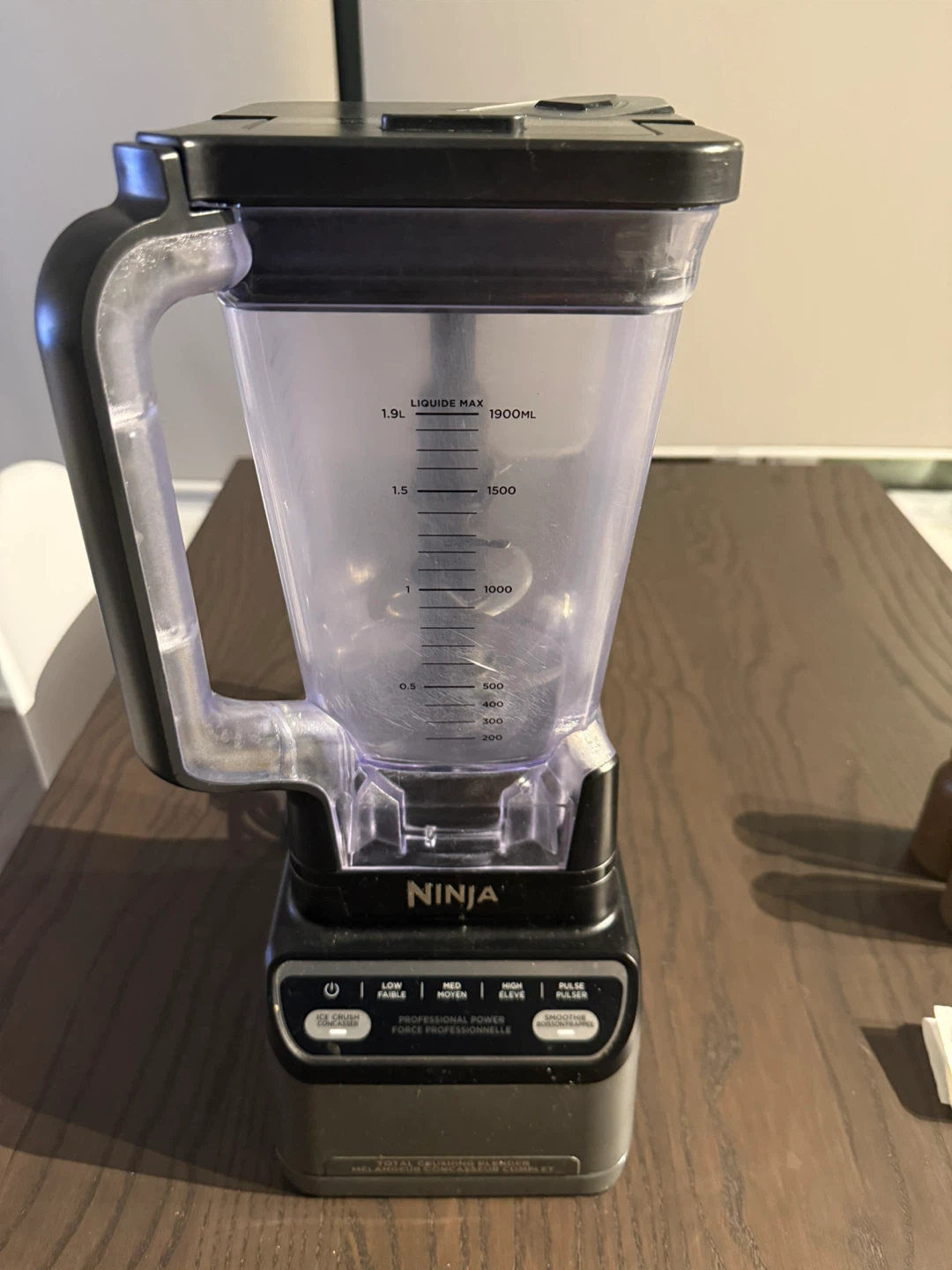 Ninja Professional Power Total Crushing Blender