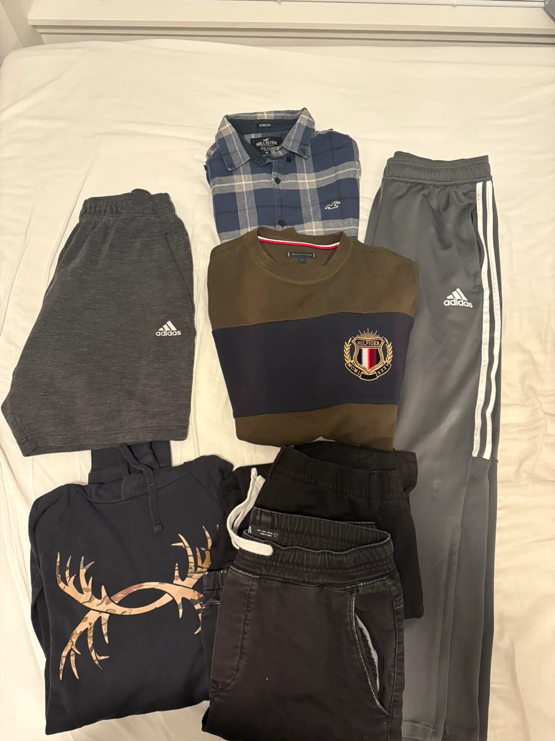 Closet clean out - Men’s sweatpants, hoodies, shorts, shirts