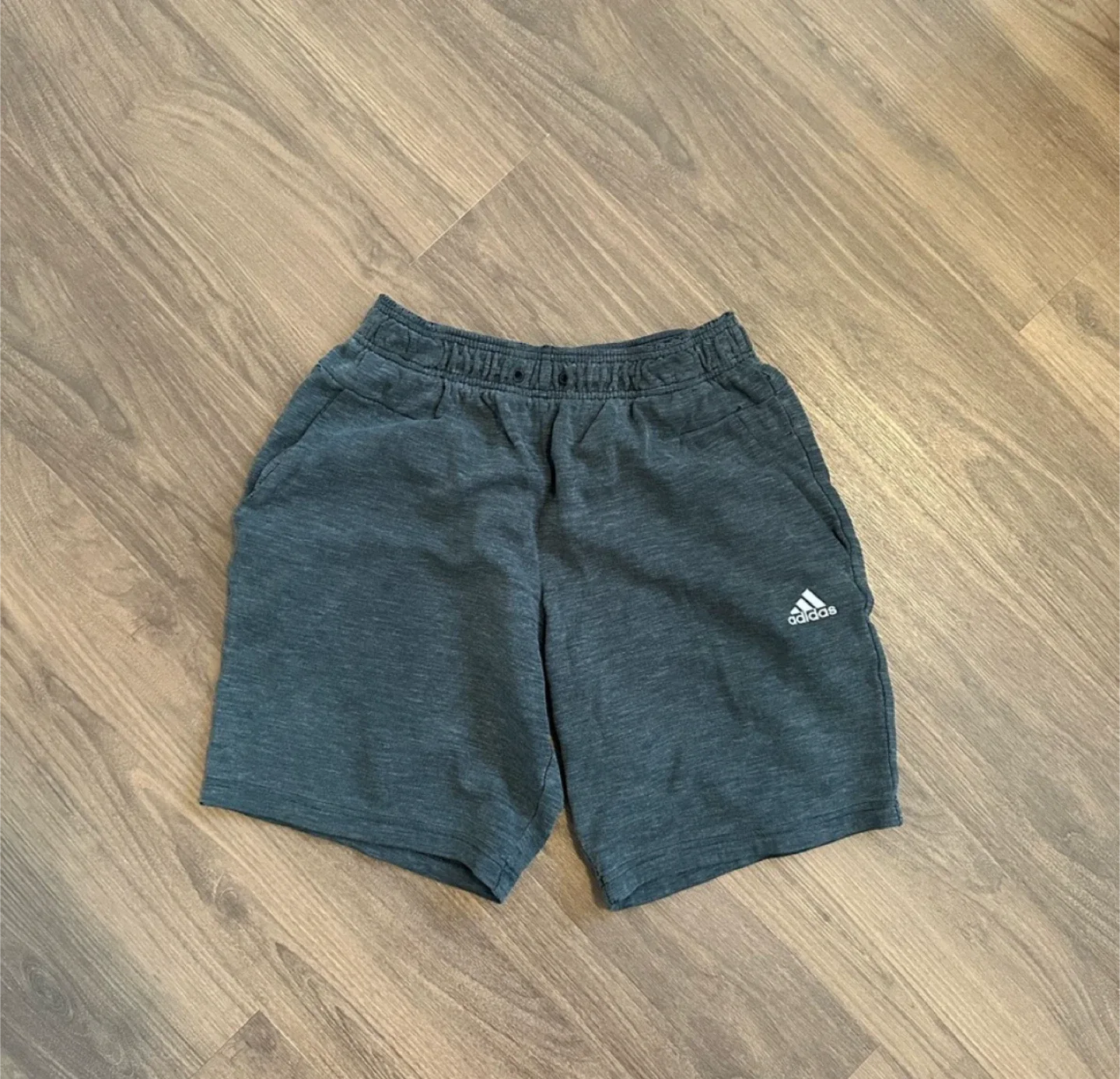 Closet clean out - Men’s sweatpants, hoodies, shorts, shirts image indicator(3)