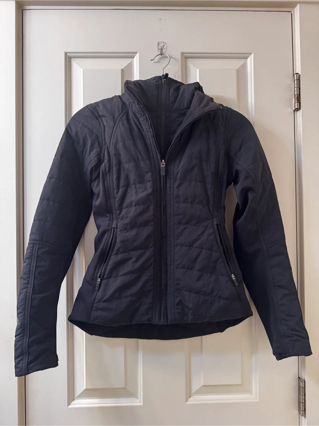 Lululemon Another Mile - Black, Size 2 image indicator(2)