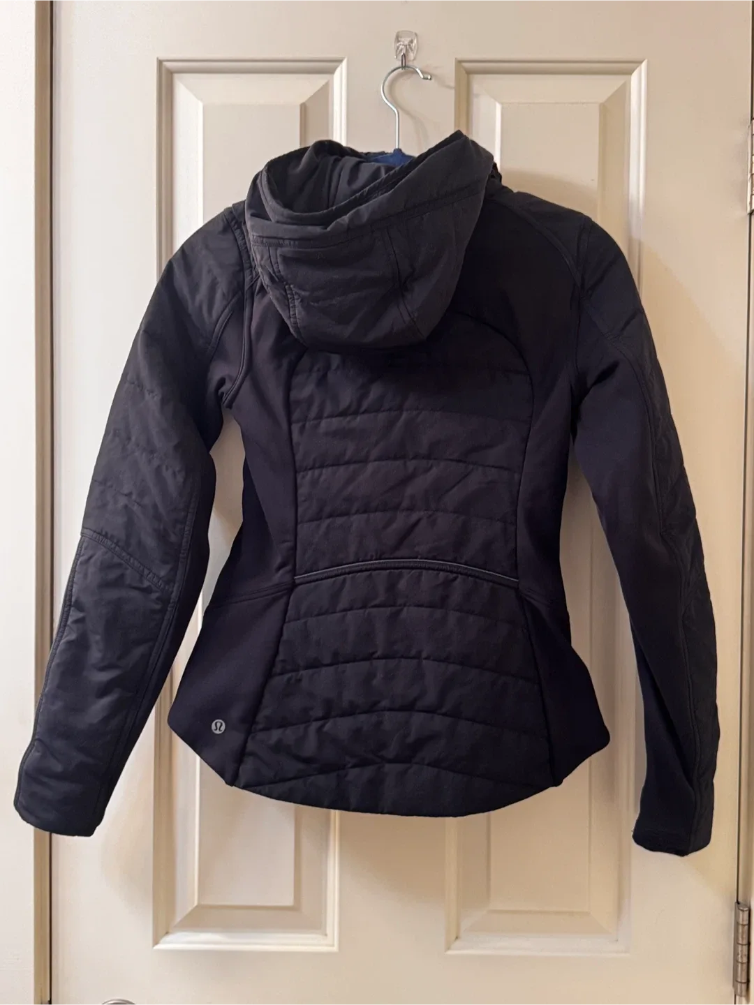 Lululemon Another Mile - Black, Size 2 image indicator(3)