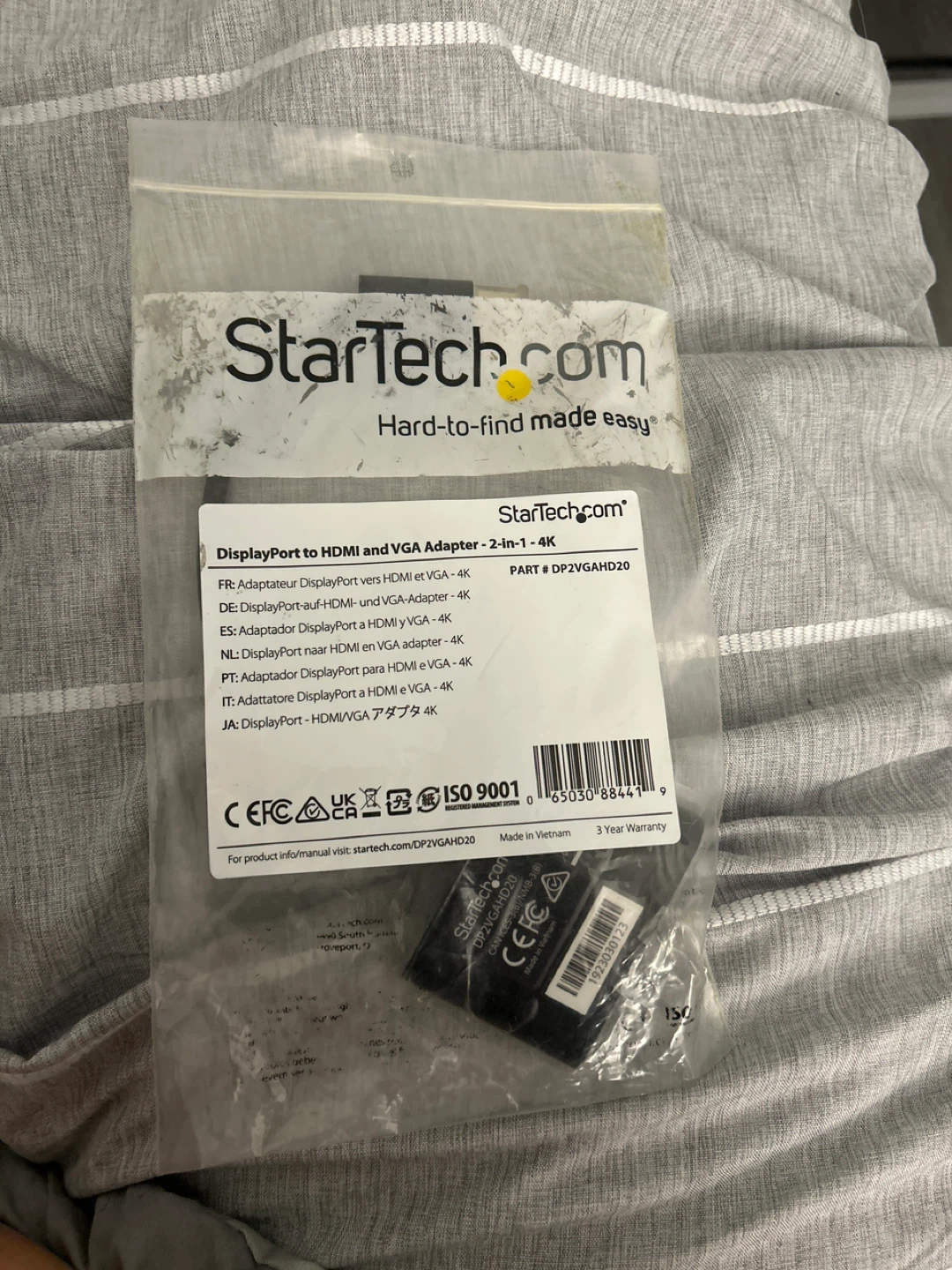 StarTech.com DisplayPort to HDMI & VGA Adapter