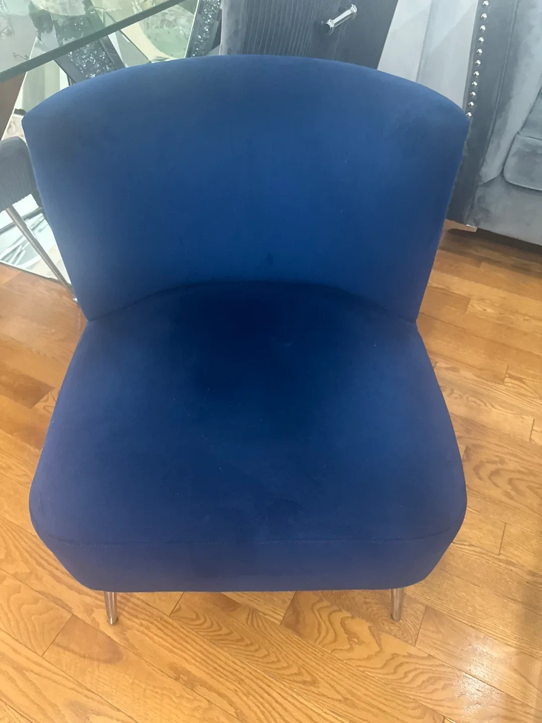 Blue Velvet Accent Chair image indicator(2)