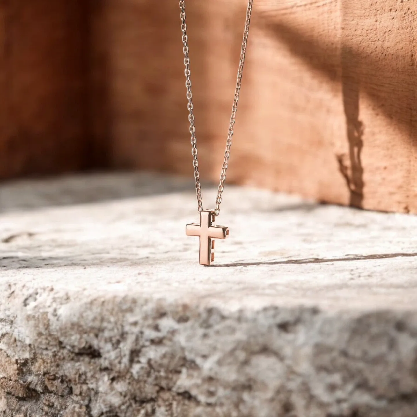 Cross Pendant Necklace image indicator(4)