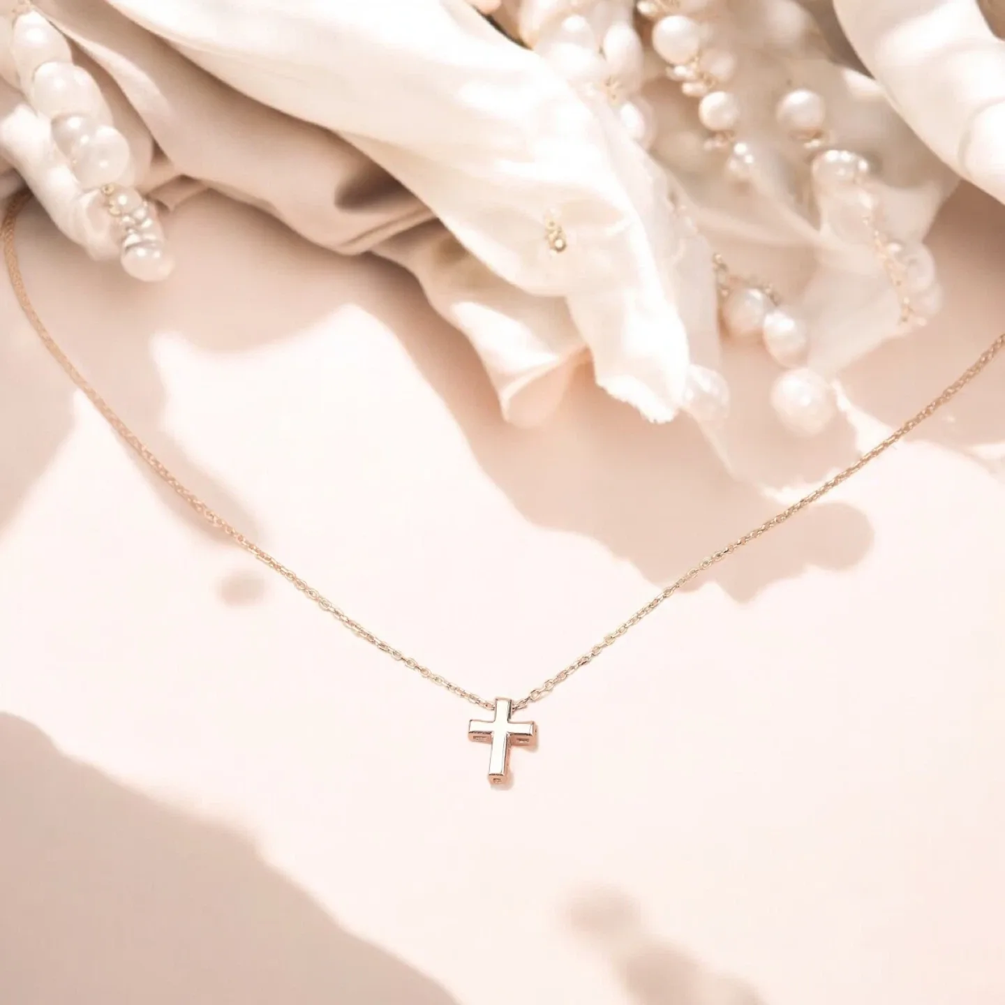 Cross Pendant Necklace image indicator(8)