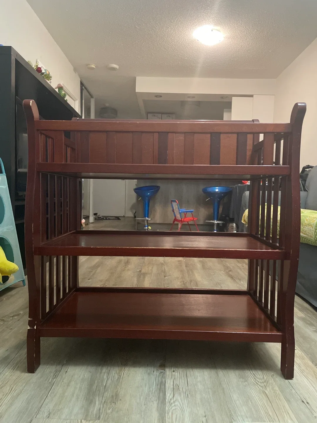 Wooden Baby Changing Table image indicator(4)