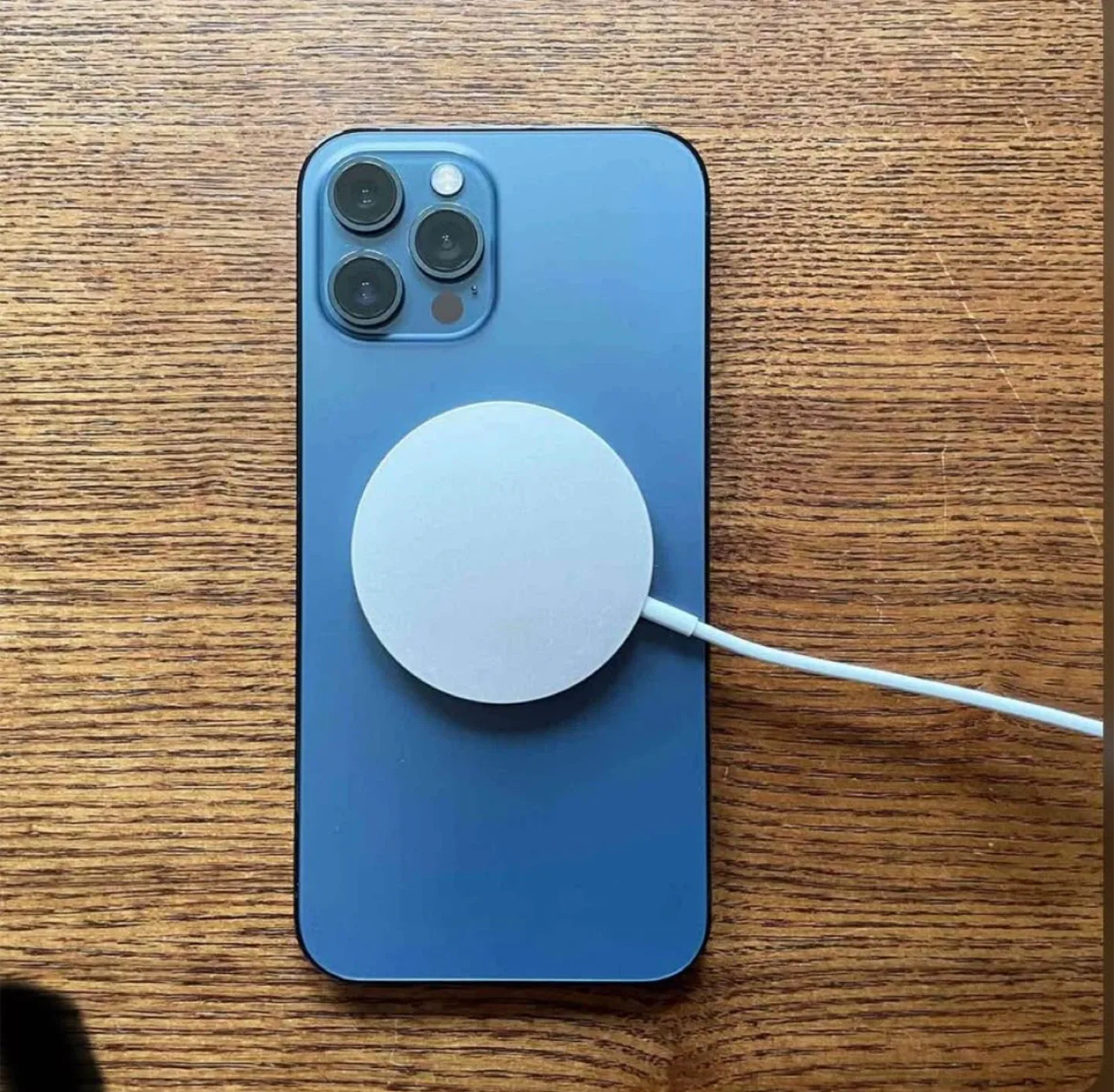 MagSafe Charger image indicator(2)