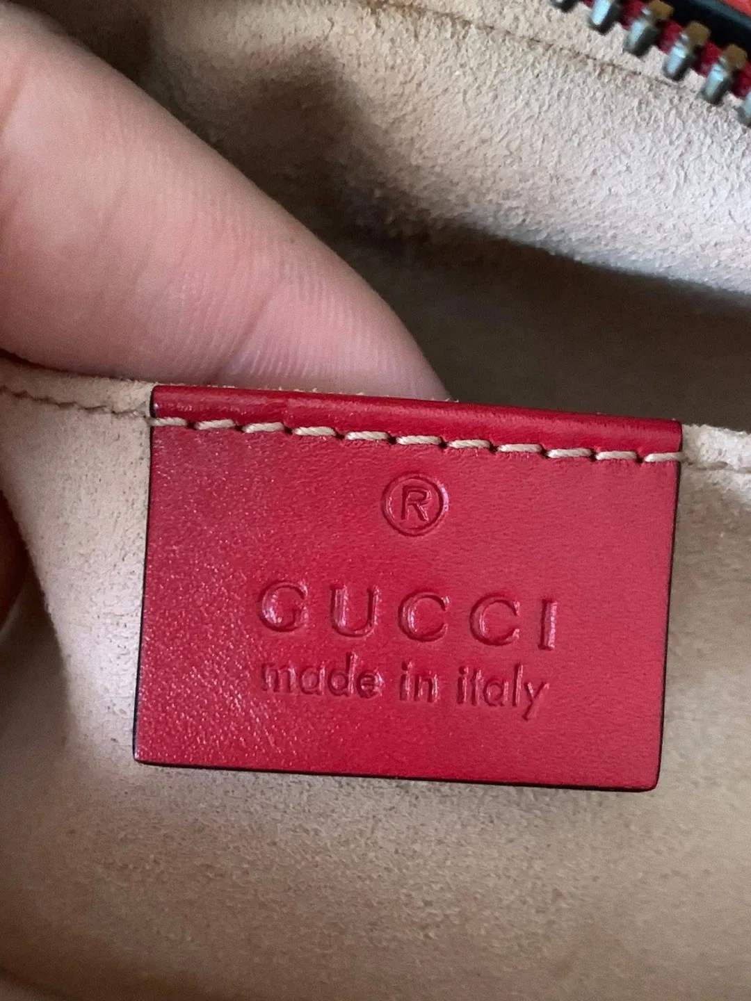 Gucci Marmont Red Leather Belt Bag image indicator(3)