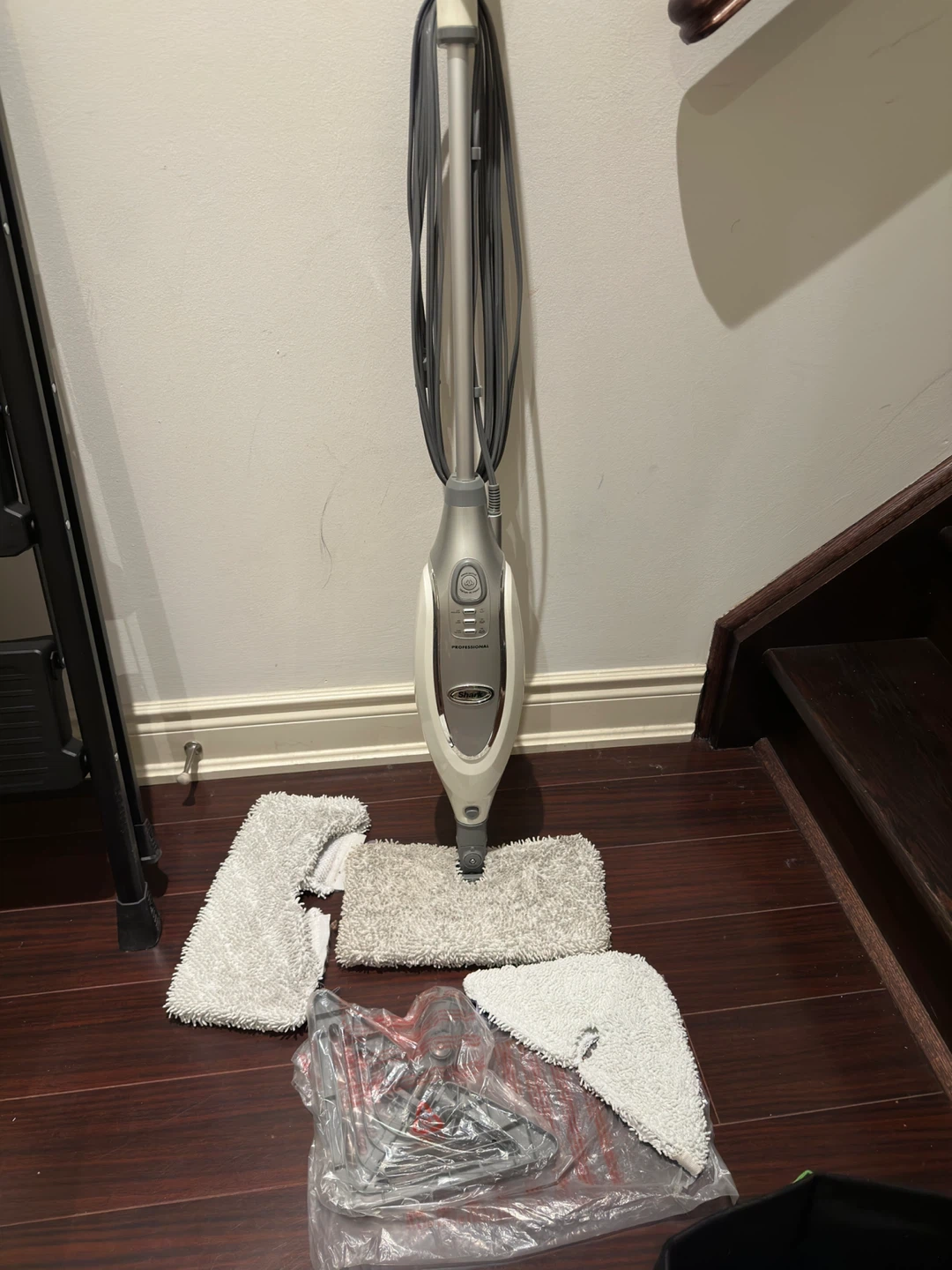 Shark Professional Steam Pocket Mop