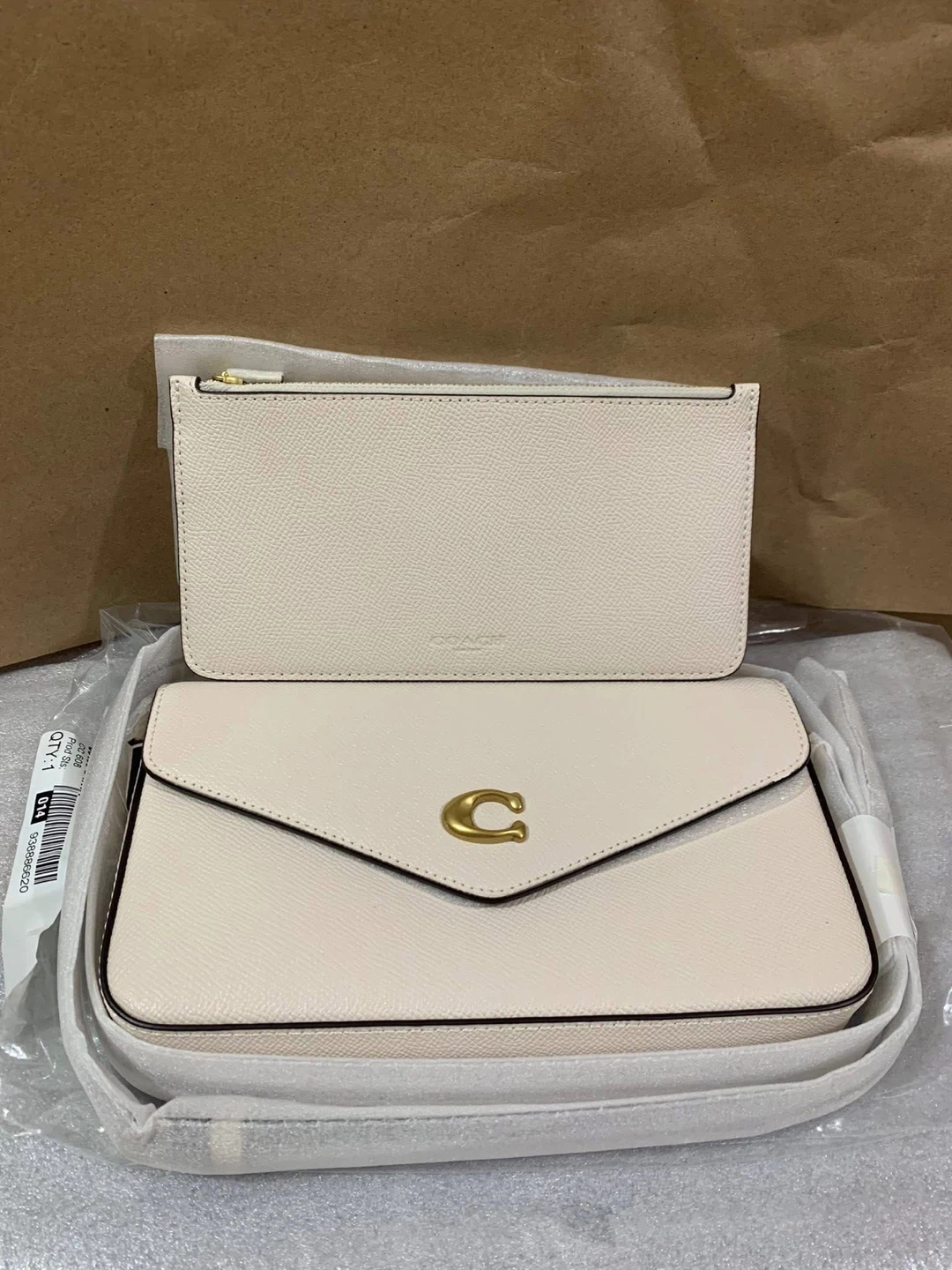 BNWT Coach Crossbody Bag with insert