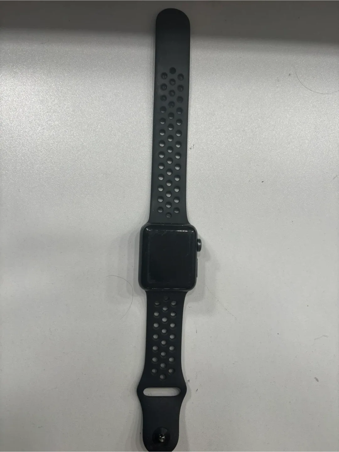 Apple Watch with Nike Sport Band image indicator(2)