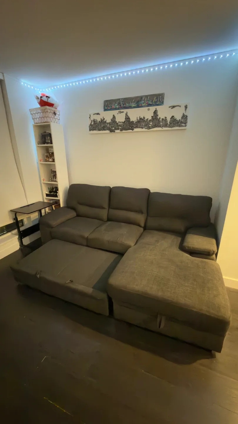 MOVING SALE EVERYTHING MUST GO! image indicator(7)