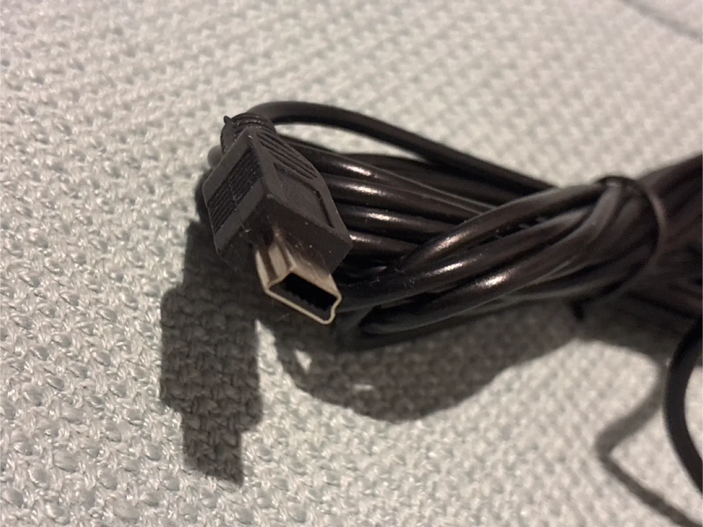 #freecycle Car Charger - Black image indicator(3)