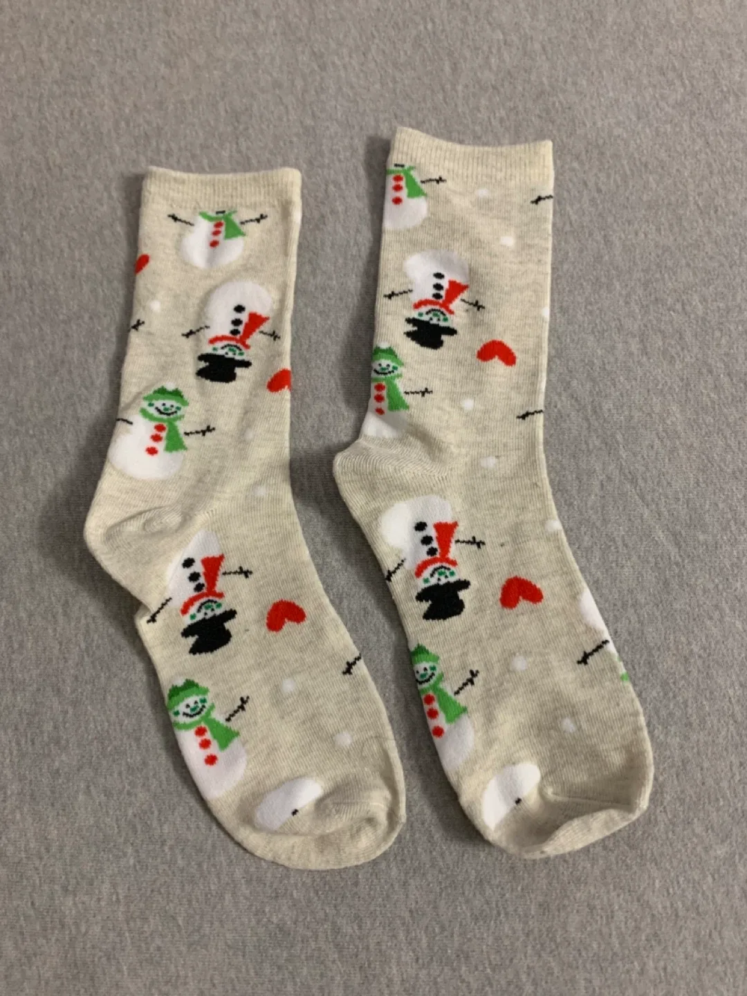 Snowman Pattern Socks thumbnail