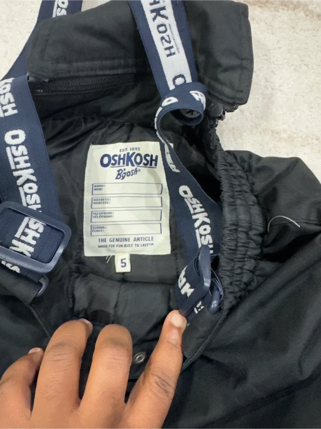 OshKosh B'gosh Black Snow Pants - Size 5 image indicator(2)