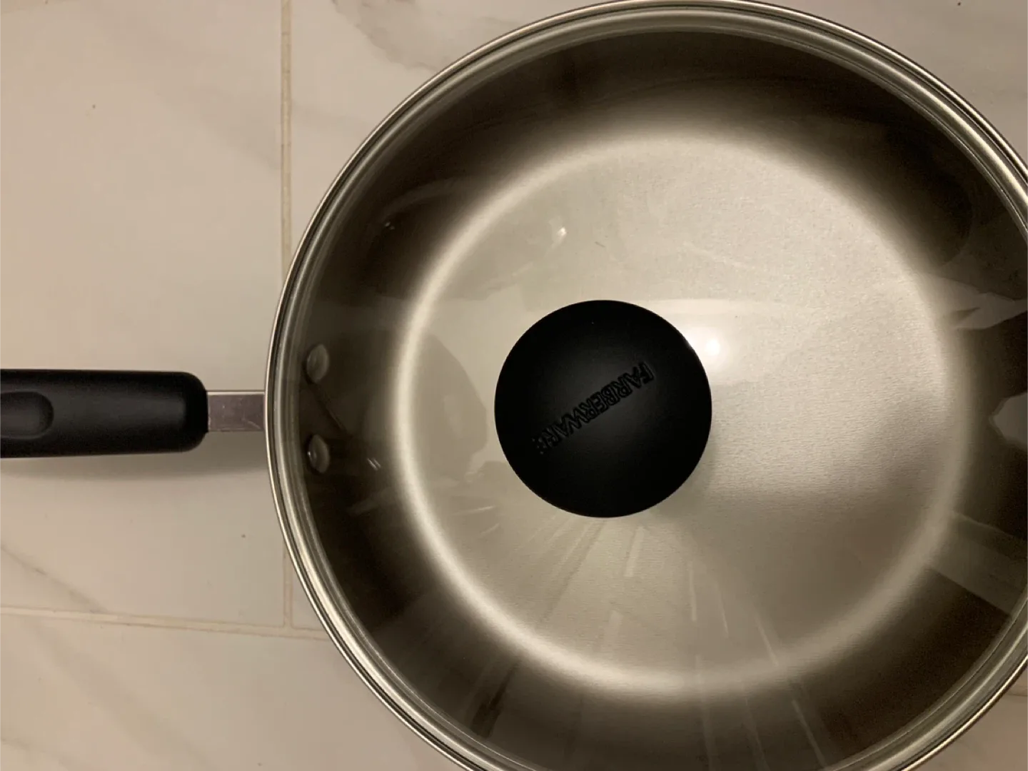 Frying Pan, new, 24 cm with lid. Pick up only Islington/Evans image indicator(3)