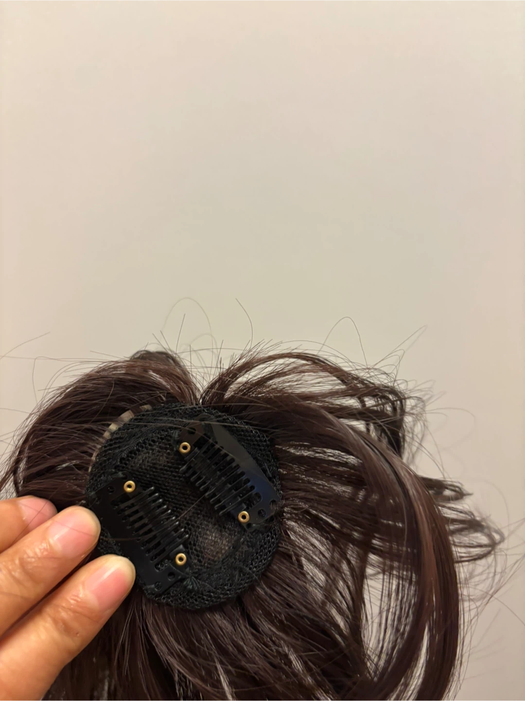 Hair clip in French bangs. Black brown color - photo 2