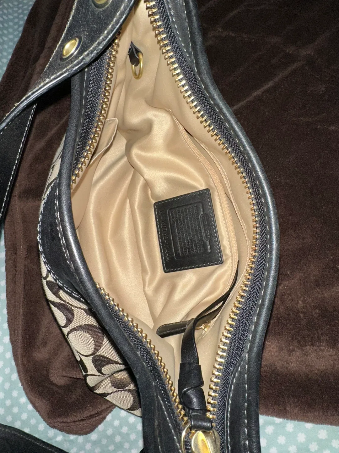 Coach Handbag Purse image indicator(3)